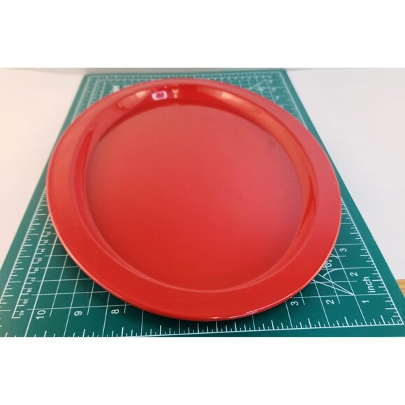 Red Oval Serving Platter 15" x 11" Durable Tin Lightweight Holiday Tray - Picture 4 of 6
